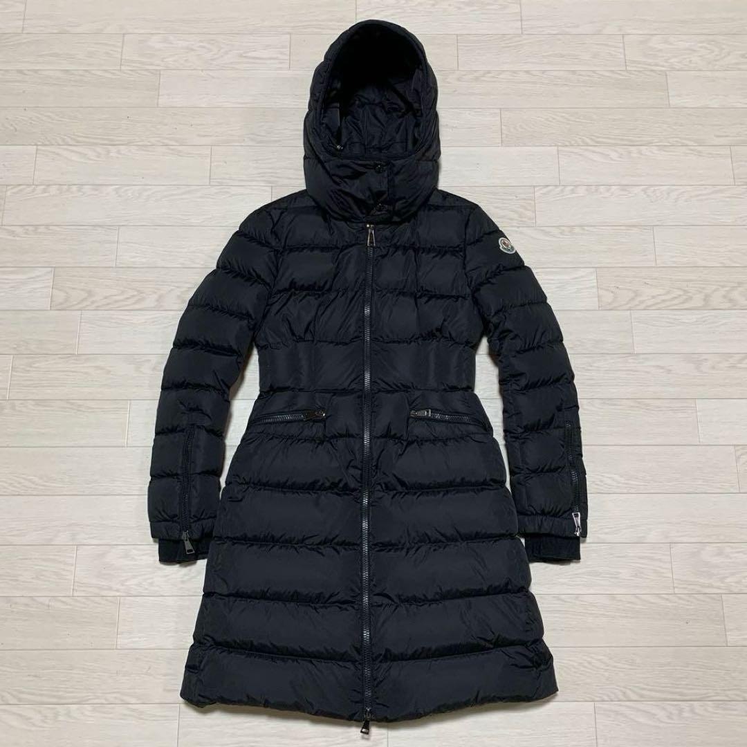 美品★ MONCLER BETULONG ブラックダウンジャケット　4D241