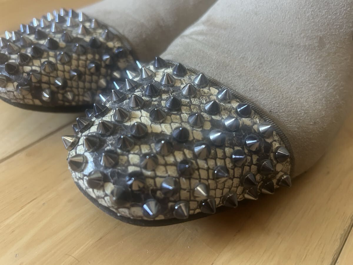 Christian Louboutin クリスチャンルブタン スリッポン