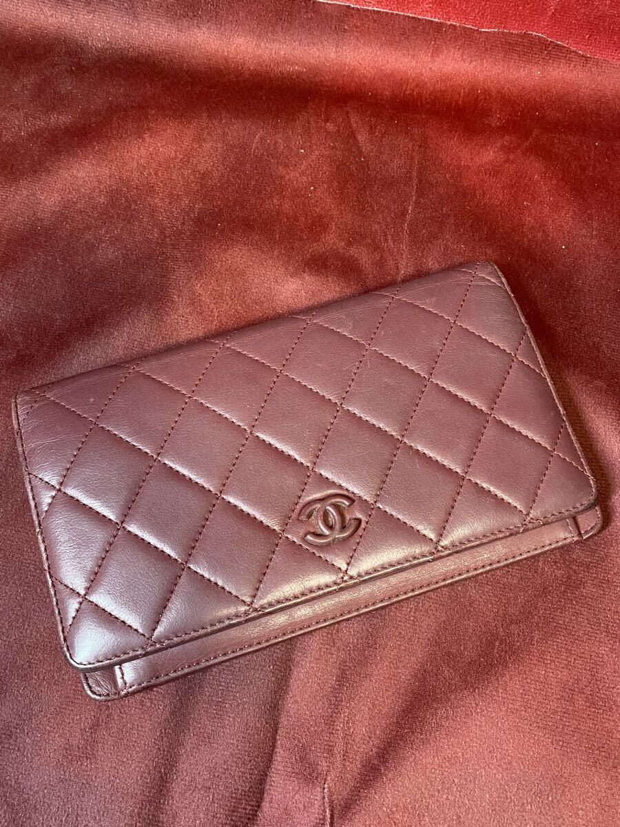 シャネル　長財布