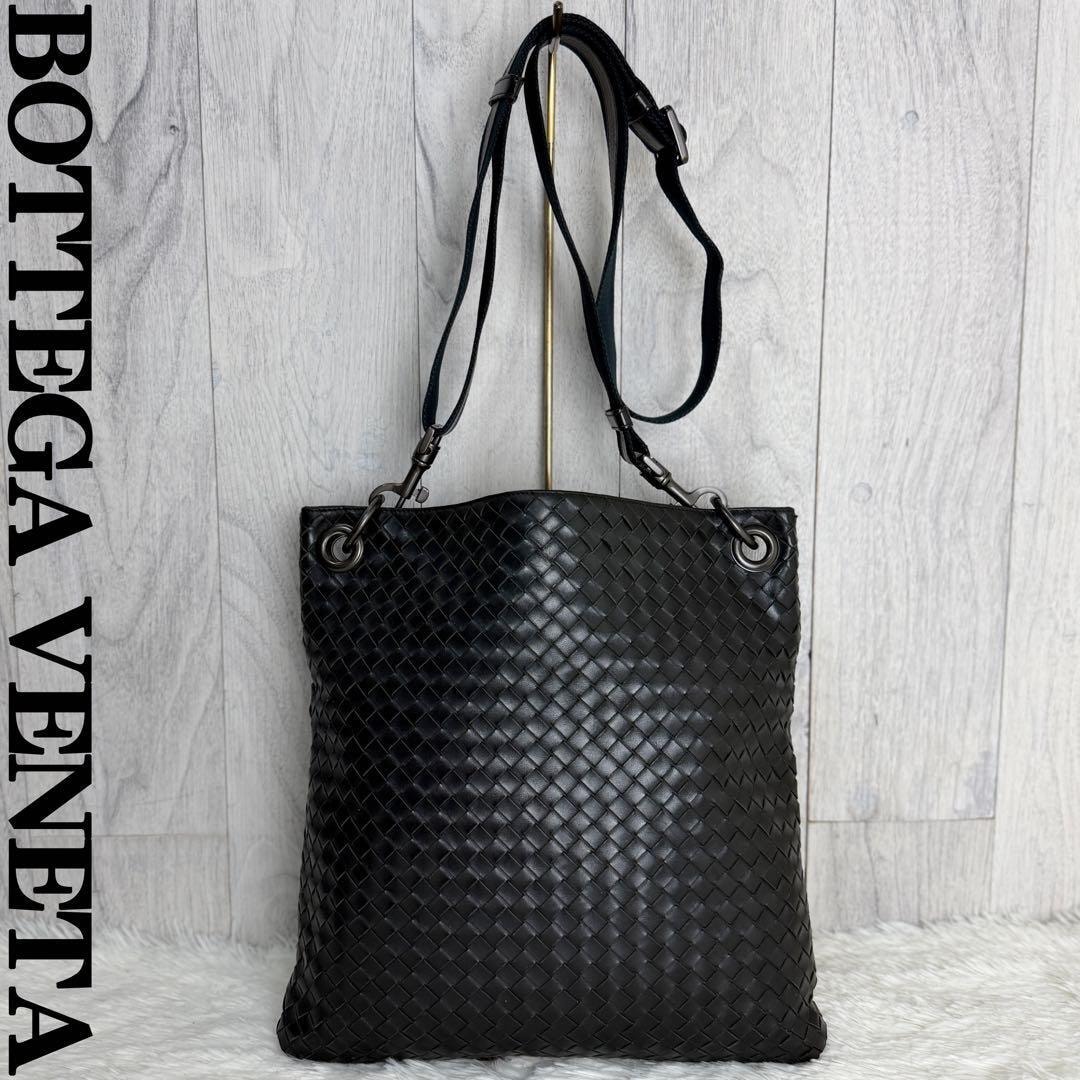 美品 A4可 BOTTEGA VENETA ボッテガヴェネタ イントレチャート レザー ショルダーバッグ ブラック メンズ
