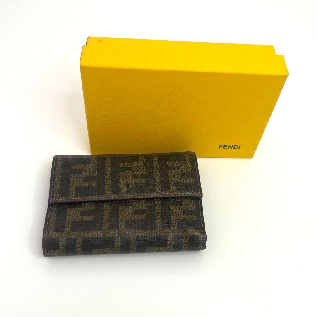 FENDI 三つ折り財布 PVC レザー ズッカ ブラウン フェンディ 箱付き