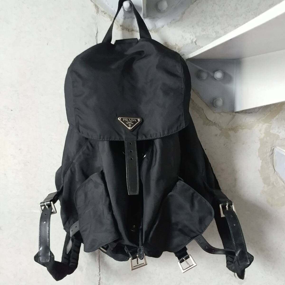 PRADA ナイロン リュック 黒 ギャランティ付き 正規品 PRADA プラダ ナイロン リュック 黒【ギャランティカード有】 【公式通販】