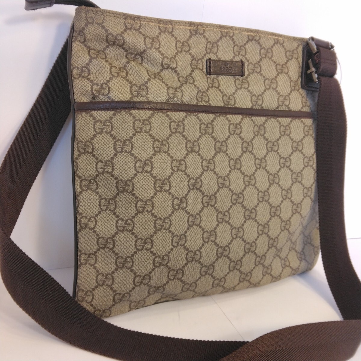 GUCCI グッチ GGスプリーム　　マチ無し　 ショルダーバッグ 斜め掛け　キャンバス　 ブラウン系 メッセンジャー PVC素材