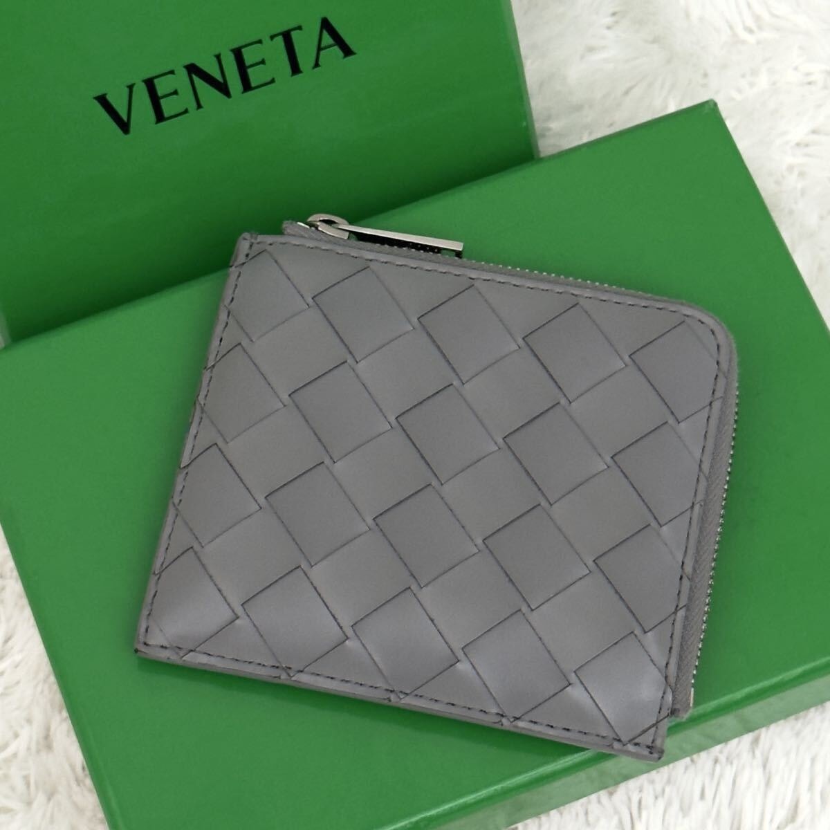 ☆極美品☆BOTTEGAVENETA ボッテガヴェネタ イントレ 財布 イントレチャート 