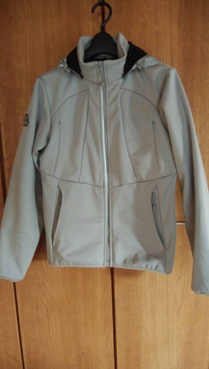 Ｍノースフェイスレディースグレー灰色ソフトシェルジャケットリフレクトパーカ