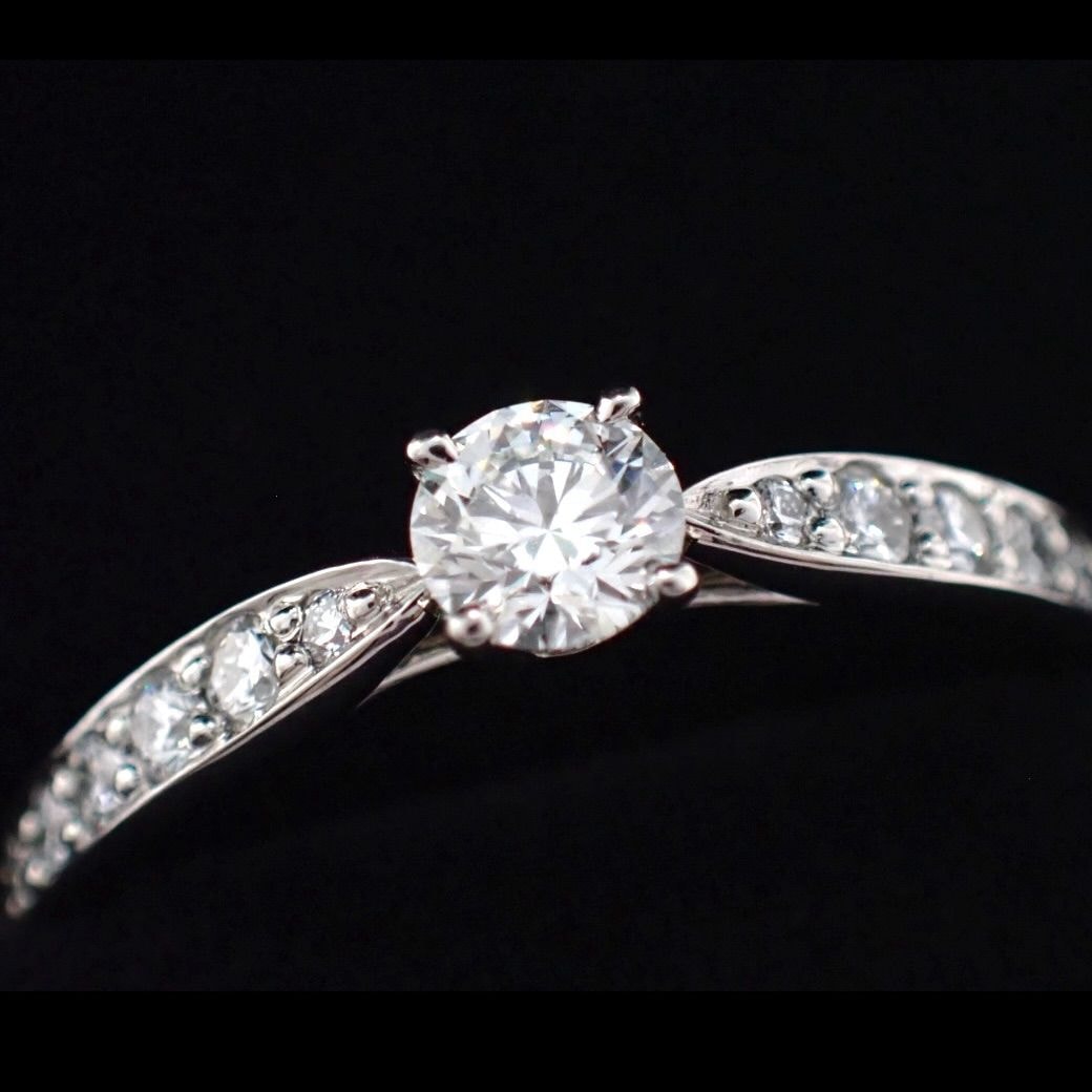 A (未使用に近い)】使用少 TIFFANY ティファニー 11号 0.21ct H VS1