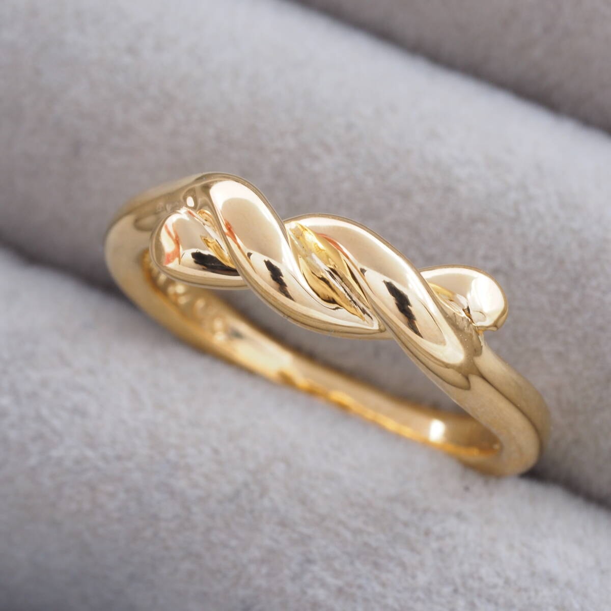 ティファニー リング ツイスト 13号 K18YG