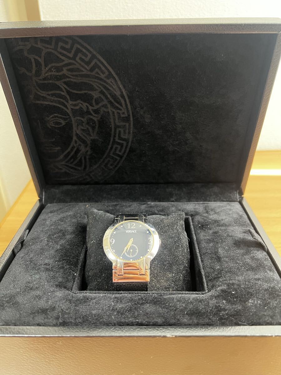 WRISTWATCH Ver Sace Junk