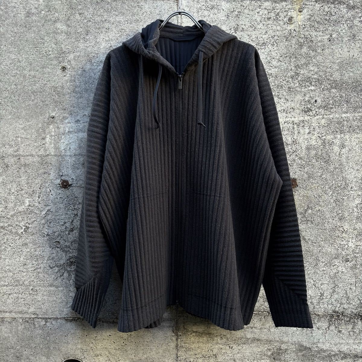 希少 homme plisse issey miyake オムプリッセ イッセイミヤセ 綿混 ジップパーカー 黒 3
