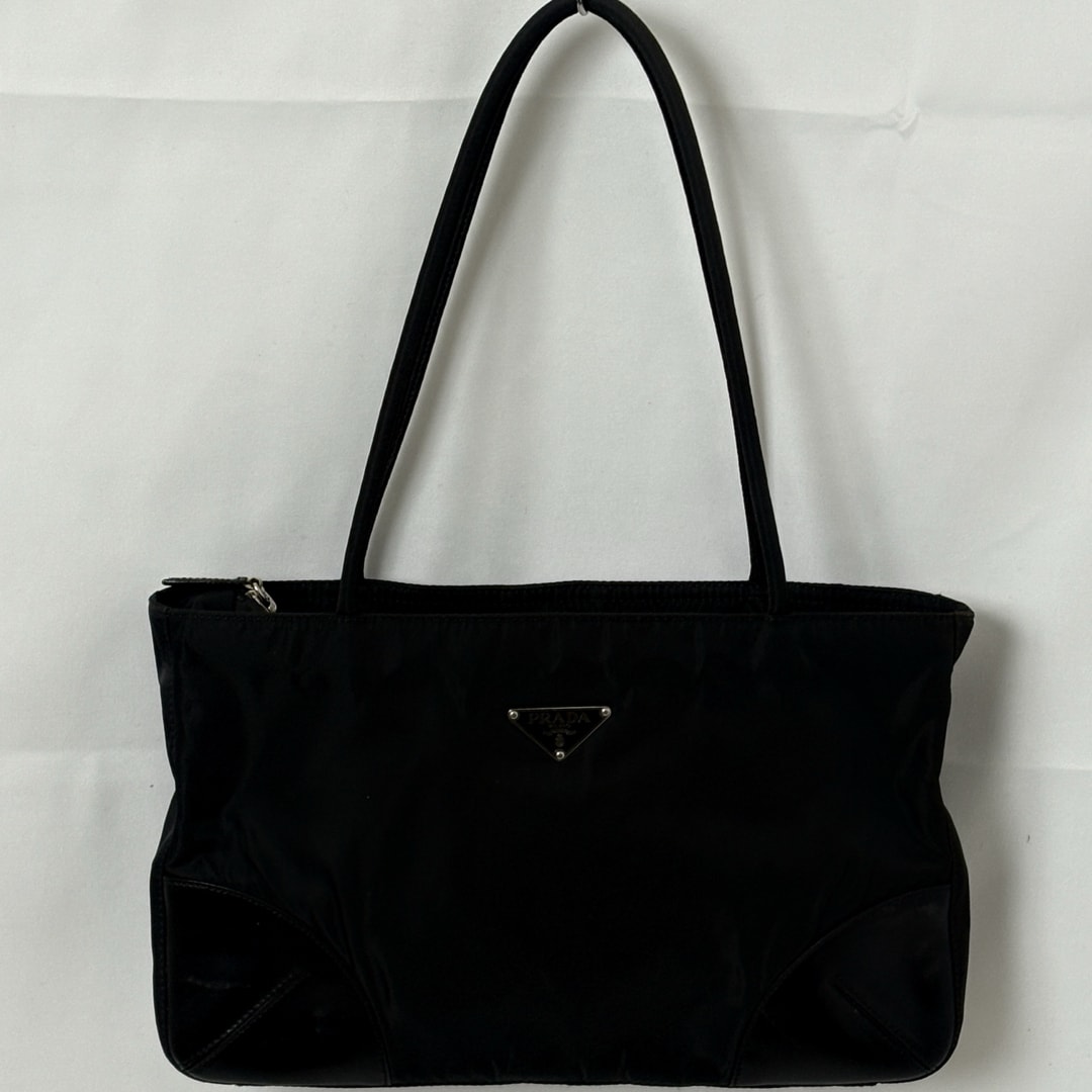 プラダ(PRADA)バッグ・財布 人気の新作通販【スニーカーダンク】