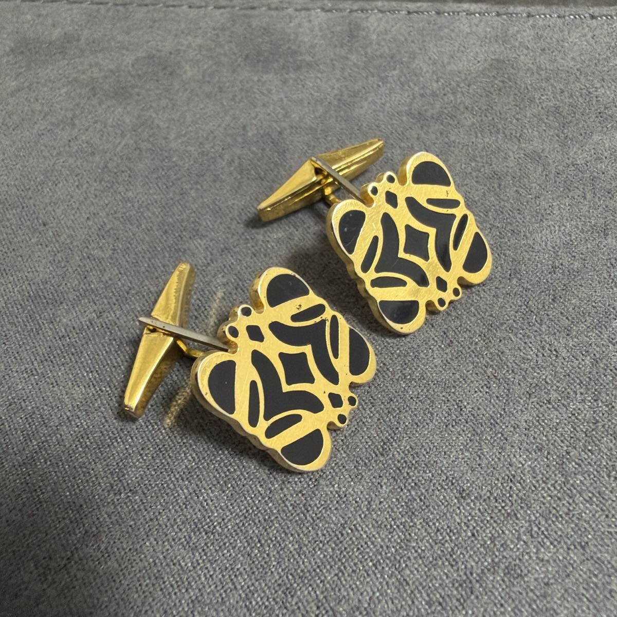 D (傷や汚れあり)】【希少】LOEWE ロエベ ヴィンテージ カフス