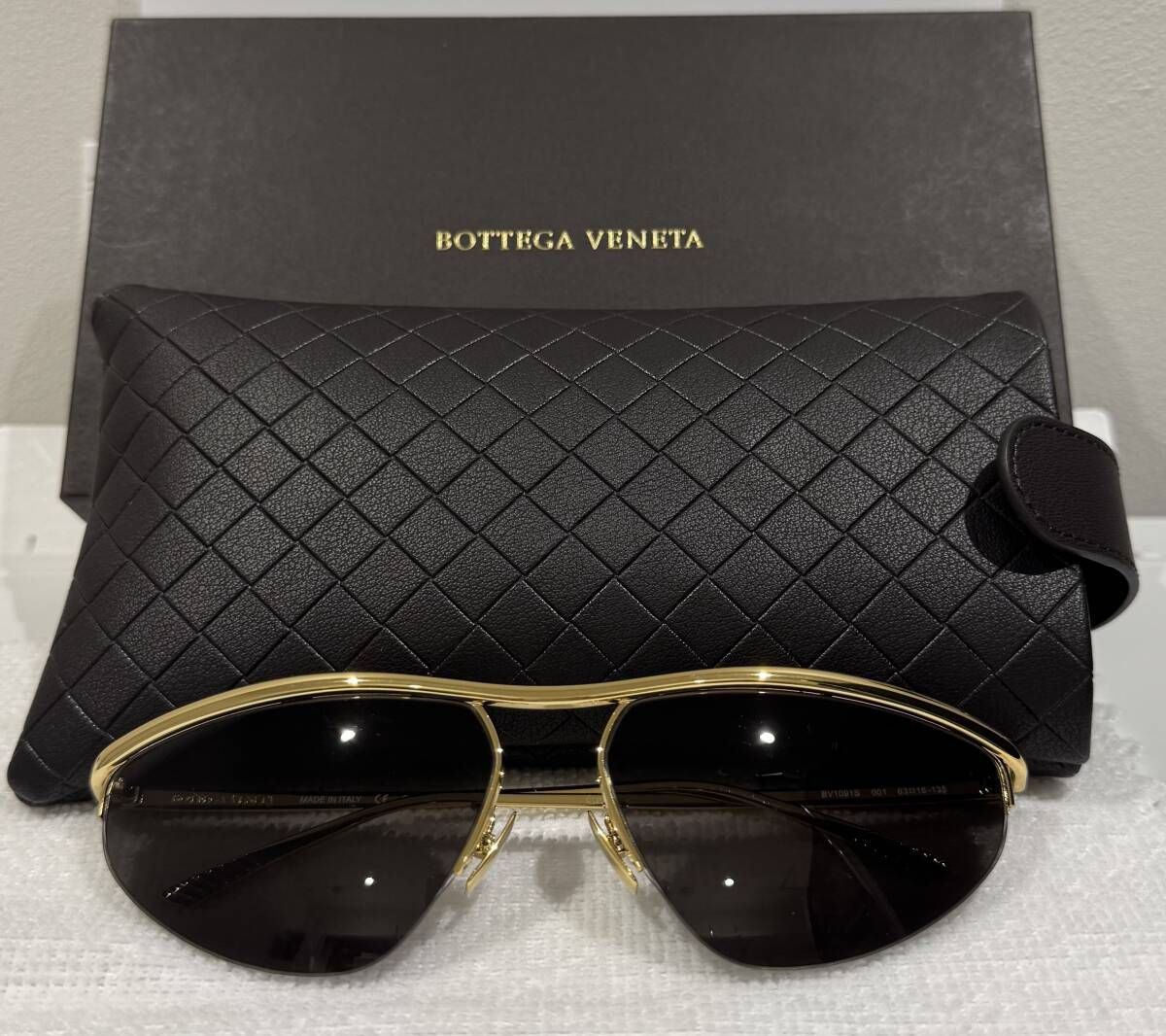 【新品未使用】ボッテガヴェネタ BOTTEGA VENETA オーバル パントス サングラス 99.9％UVカット