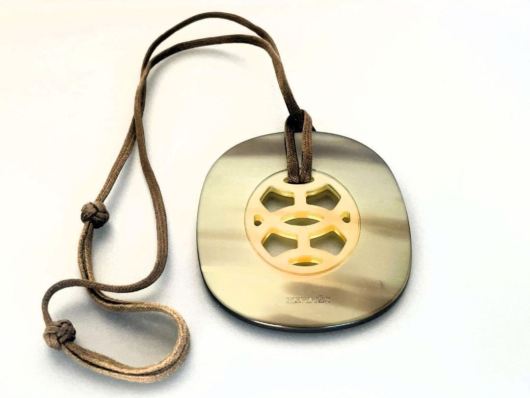 最終値下げ HERMES ネックレス ペンダント リフトGM バッファローホーン