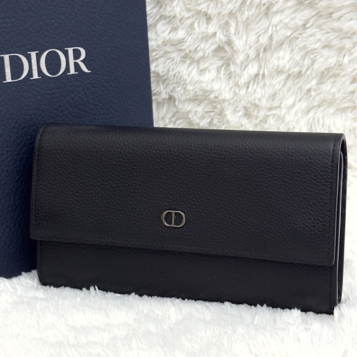 新品未使用　Dior （ディオール）ウォレット ディオール ウォレット オン チェーン 