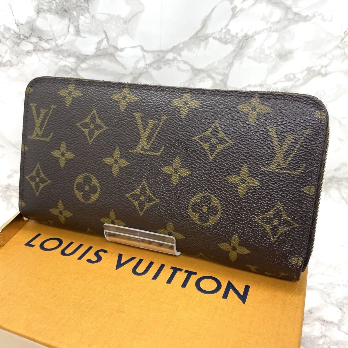 ルイヴィトン モノグラム ジッピーウォレット 長財布