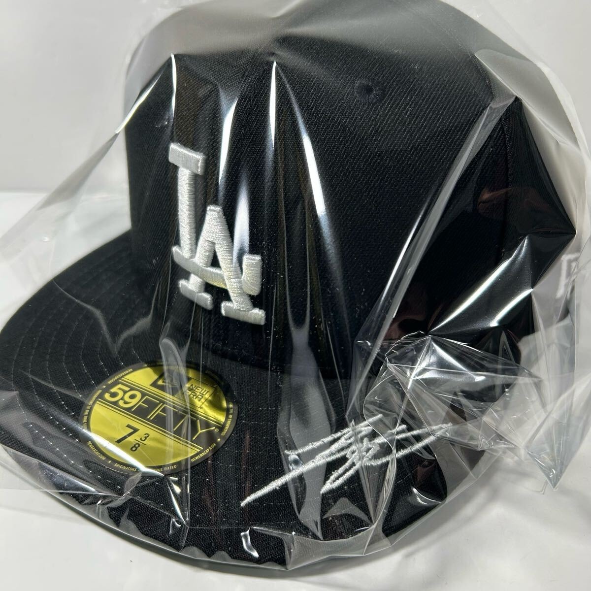 大谷翔平サイン刺繍入りNEWERA LosAngeles Dodgersキャップ　黒