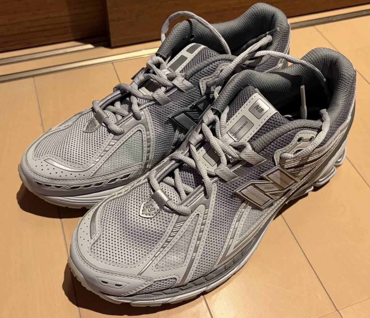新品　未使用　正規品　ニューバランス　U1906RNY 28cm