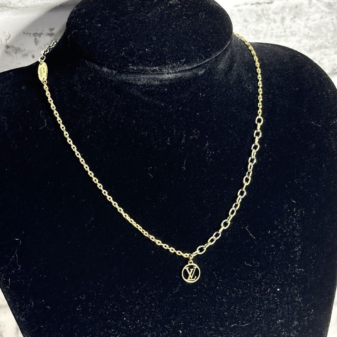 ルイヴィトン ネックレス ロゴマニア M68074 ゴールド シルバー ロゴ　LV LOUIS VUITTON