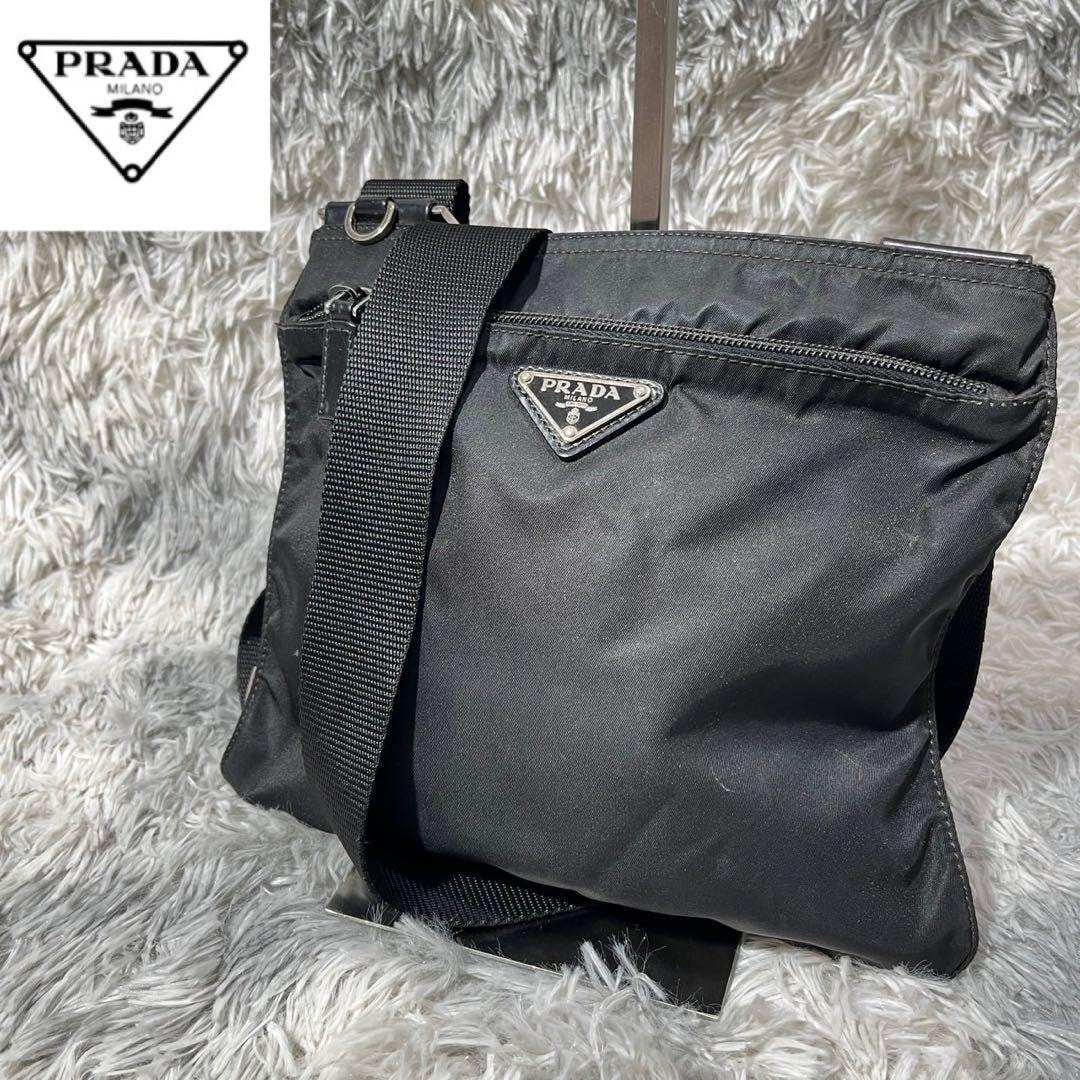 [大人気]　プラダ　ＰＲＡＤＡ　ショルダーバッグ　ナイロン　三角プレート　黒