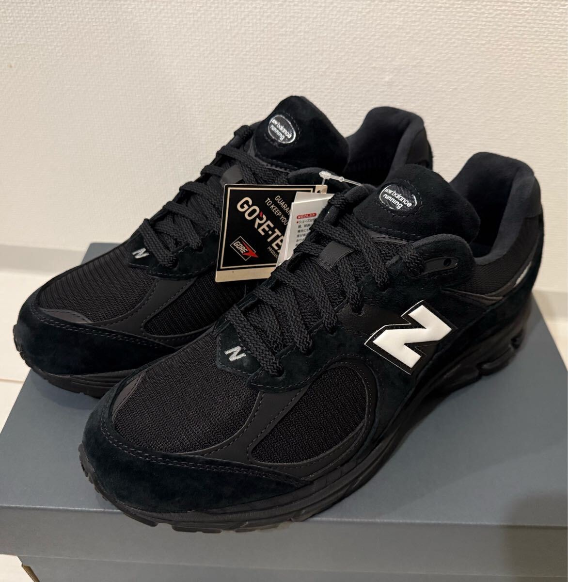 NEW BALANCE M2002R GORE-TEX Black/White ニューバランス ブラック ゴアテックス 27cm US9