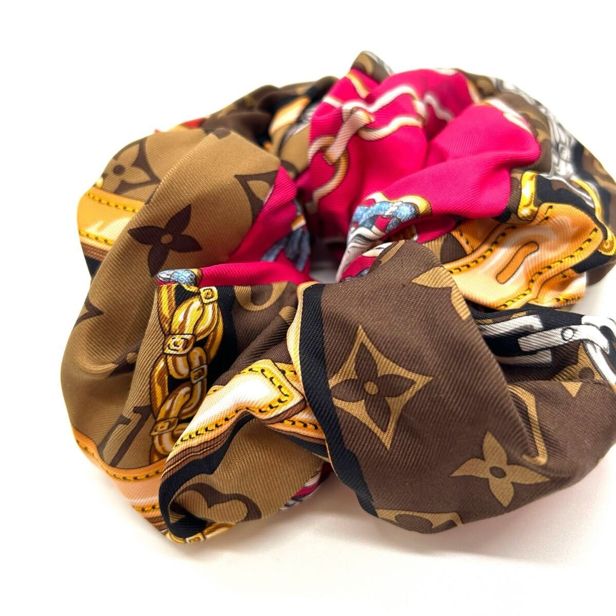 LOUIS VITTON ルイ・ヴィトン シュシュ ヘアゴム モノグラム トロシュー M76954 ブラウン ヘアアクセサリー