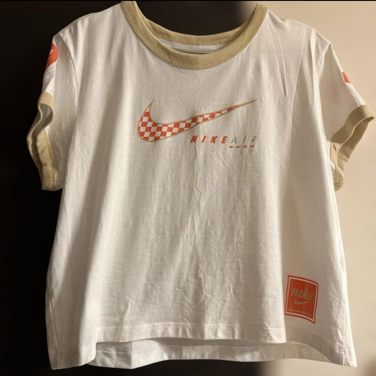 ナイキ スポーツウェア　Tシャツ トップス