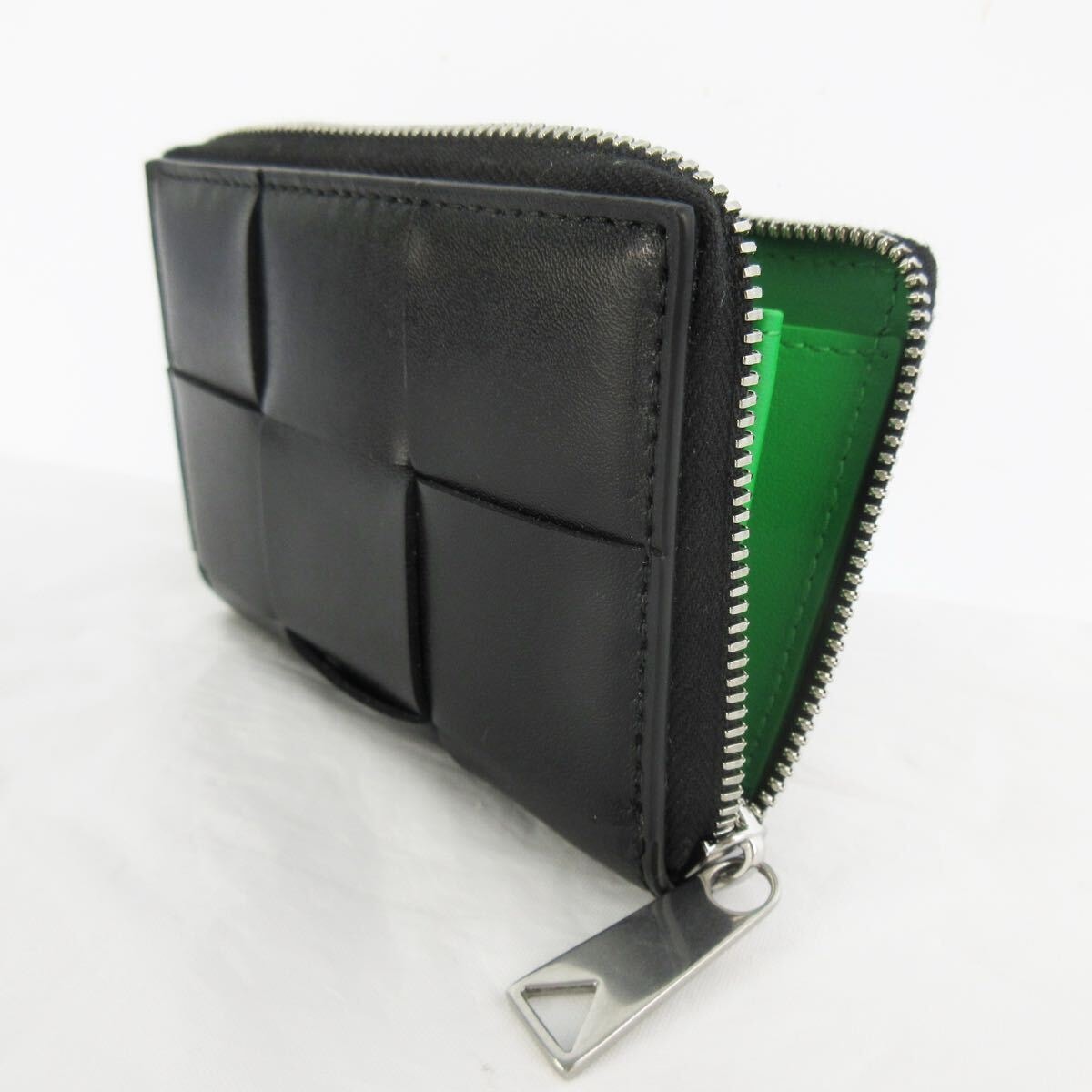 未使用品 現行 BOTTEGA VENETA ボッテガヴェネタ CASSETTE マキシイントレチャート コインケース コインパース 財布 ウォレット ブラック 