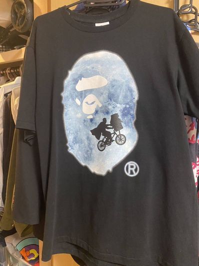 超激レア】A BATHING APE×m&m´s ユニセックス 新品未使用 お値下げ商品 【美品】ジョン ブル デニムパンツ S ストレートライン 足長効果 945 デニム/ジーンズ