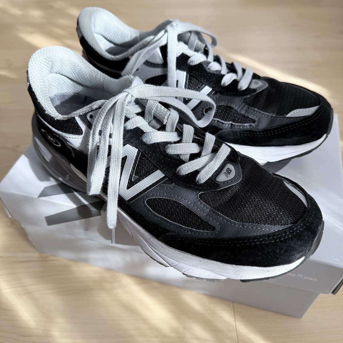 B (目立った傷や汚れなし)美品［New Balance 990v6 黒 26cm
