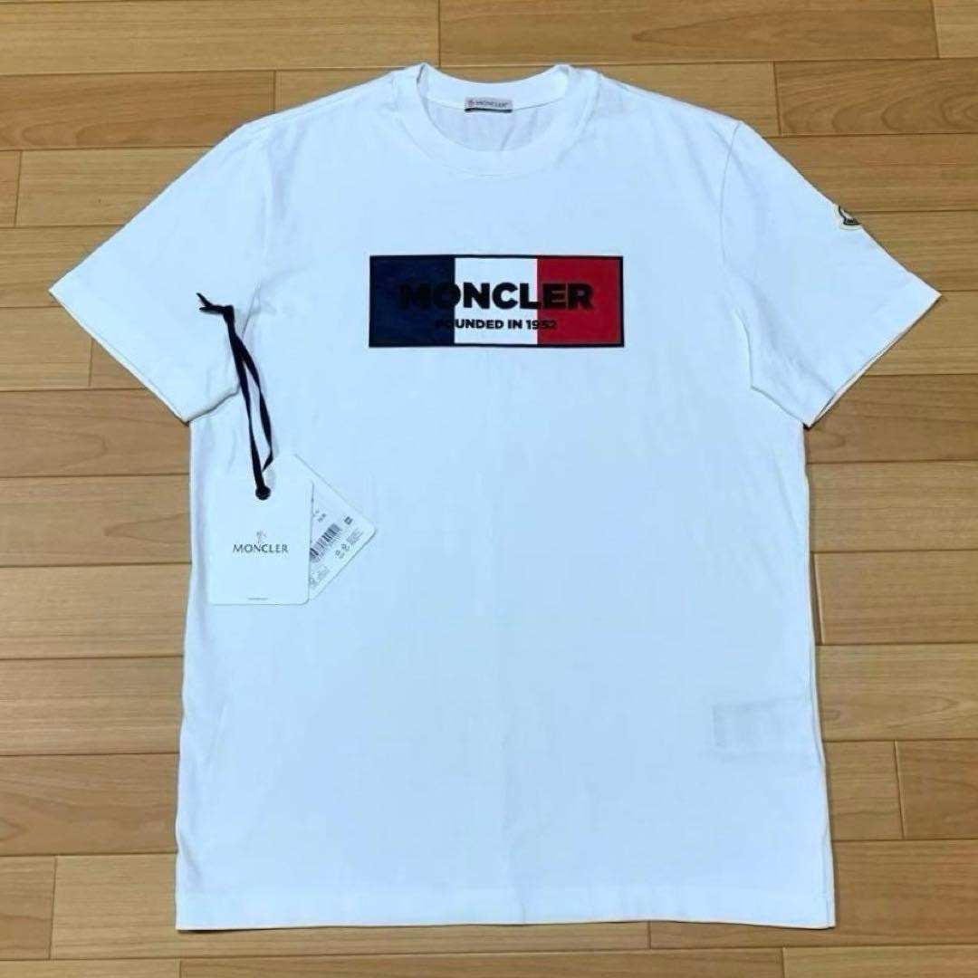 美品〕モンクレール ワッペン ホワイト M Tシャツ 国内正規品 5S133 B 