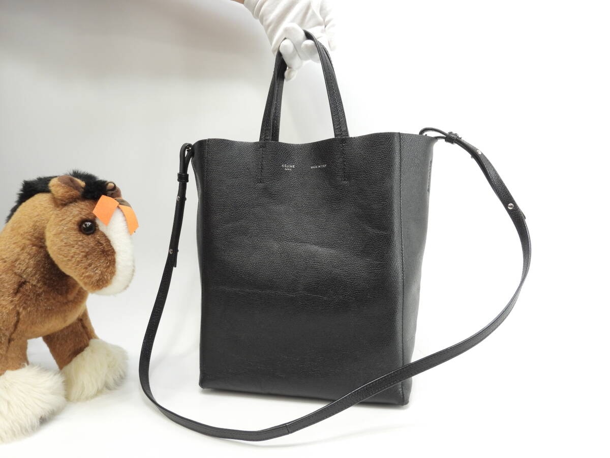 セリーヌ CELINE ショルダーバッグ フォンホルダー PVCコーティングキャンバス ブラック レディース 送料無料【中古】 h32040i B (目立った傷や汚れなし)】セリーヌ CELINE ショルダーバッグ フォン