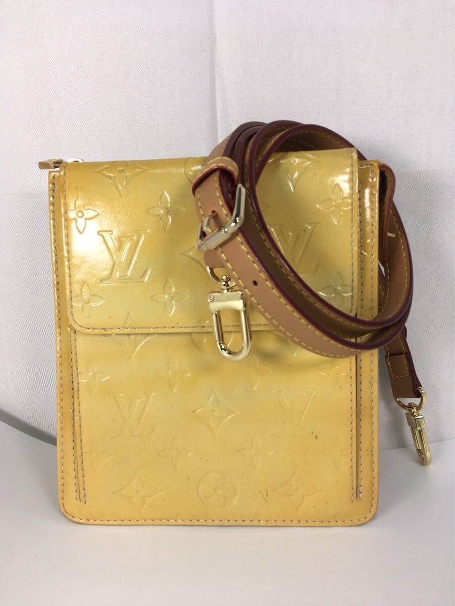 D (傷や汚れあり)】j074 ルイヴィトン ヴェルニ ショルダーバッグの