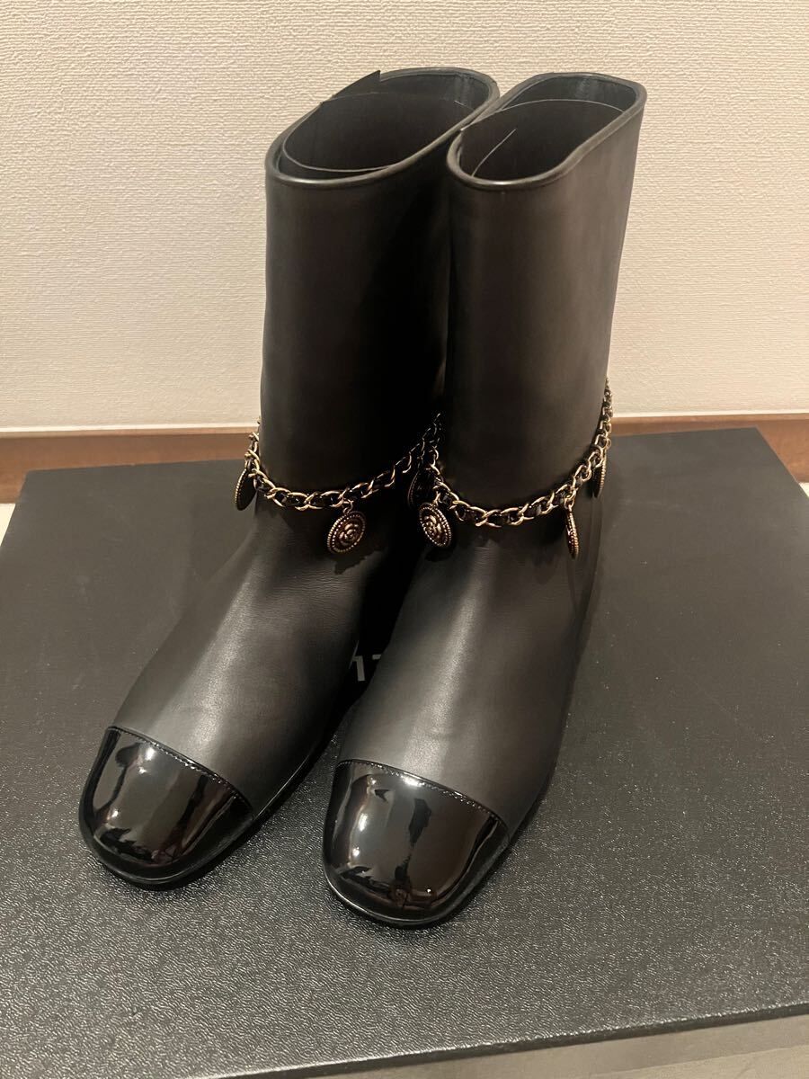 CHANEL シャネル　新品未使用裏張り済み　ブーツ　黒　サイズ37