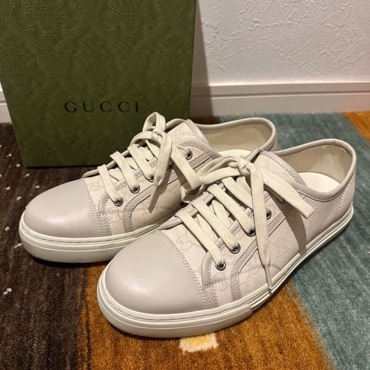 GUCCI グッチ スニーカー 白 ホワイト 靴 レザー