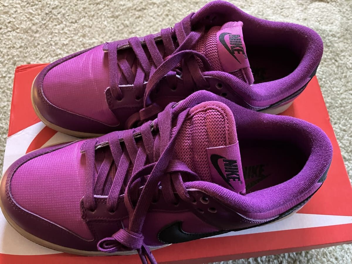 NIKEダンクLOW24.5㌢　