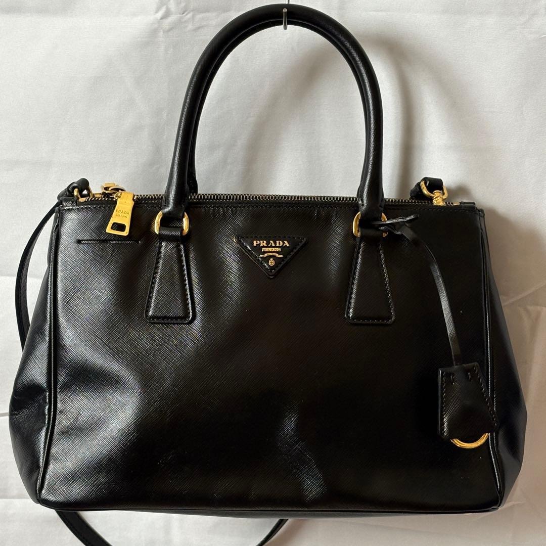 B (目立った傷や汚れなし)】PRADAサフィアーノLUX2WAY黒ゴールド金具