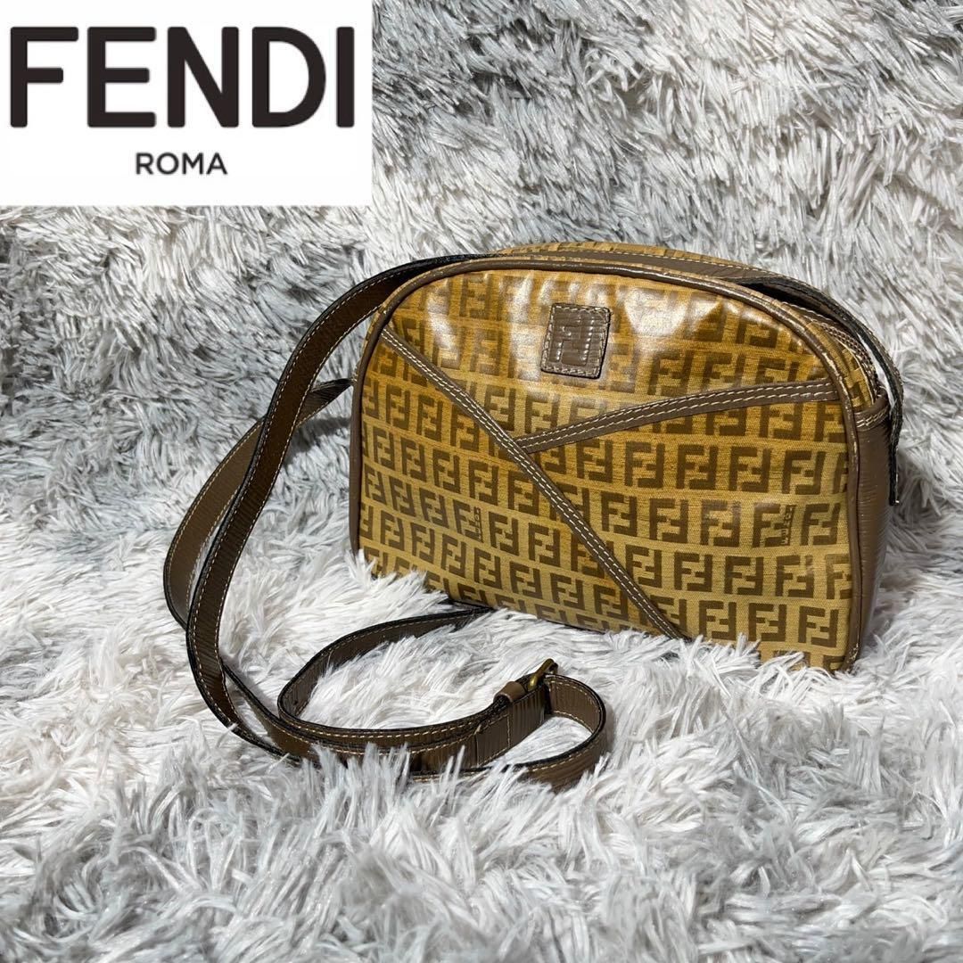 [大人気]　フェンディ　FENDI　ショルダーバッグ　総柄　FF柄　ズッカ柄