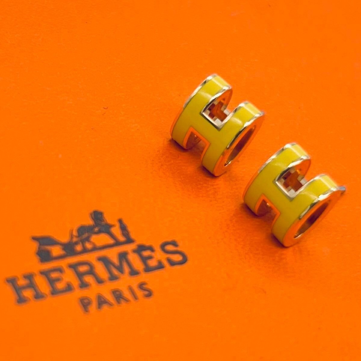 B (目立った傷や汚れなし)】HERMES エルメス ポップアッシュ Hロゴ