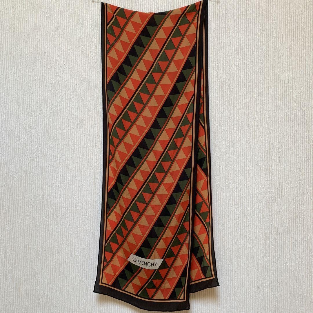 新品未使用　ジバンシースカーフ　GIVENCHY　定価12,800円　シルク100％　ユニセックス　27㎝×147㎝