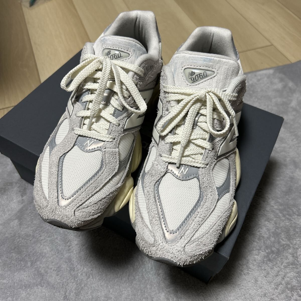New Balance 9060 U9060HX ホワイト/グレー ニューバランス スニーカー ニューバランス