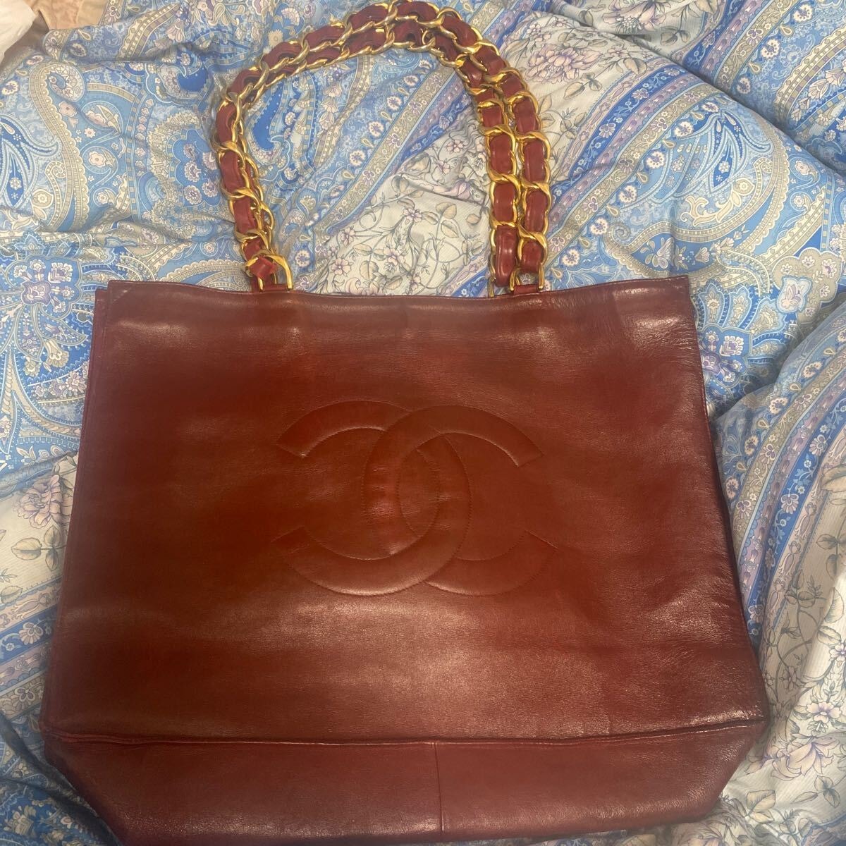 シャネル CHANEL デカ ココマーク 金メッキ　トートバッグ ラムスキン　ボルドー