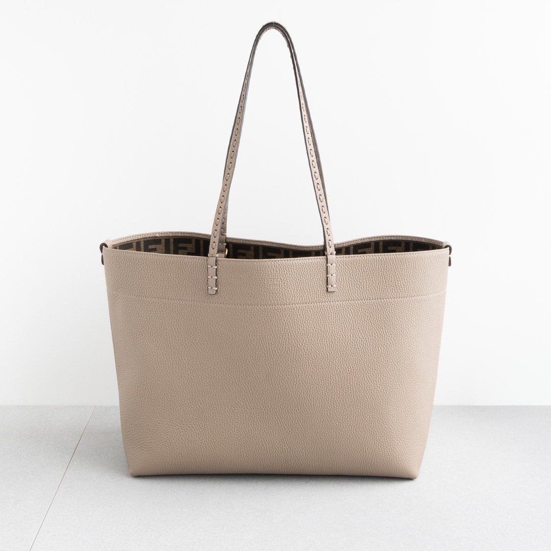 FENDI フェンディ ロール ミディアム トートバッグ セレリア グレー グレージュ ショルダーバッグ Roll 8BH428