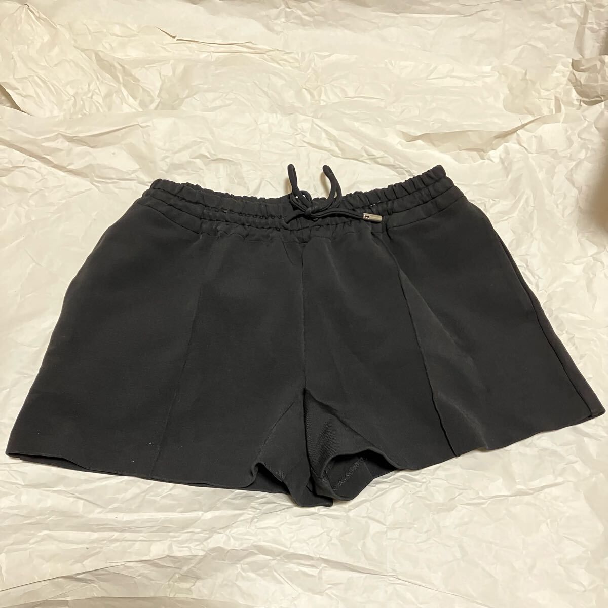 【GIVENCHY / ジバンシィ】 ショートパンツ 14P 5701 420