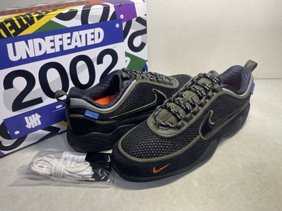 UNDEFEATED × Nike Air Zoom Spiridon UNDEFEATED × Nike Air Zoom Spiridon
