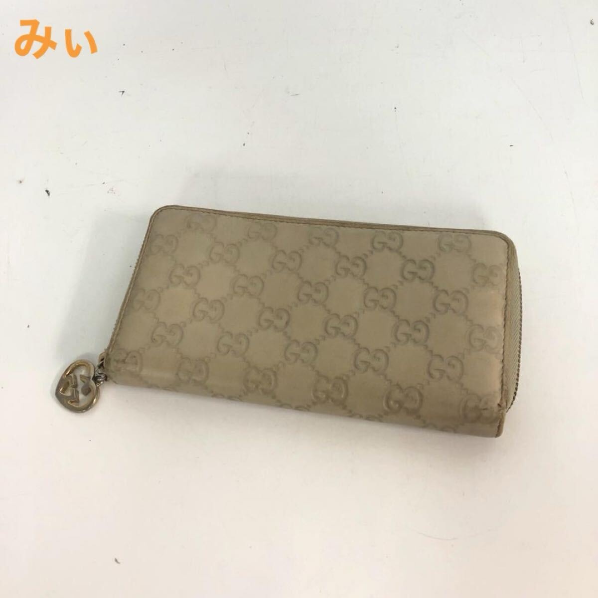 GUCCI グッチ グッチシマ ホワイトプリント ハート ジッピーウォレット レディース ブランド 長財布 ラウンドファスナー サイフ 財布 シマ