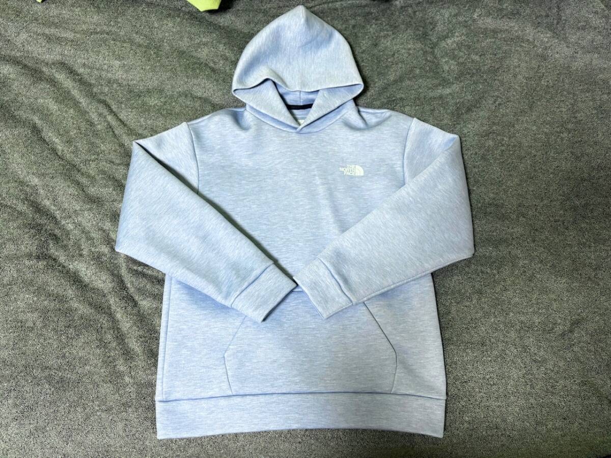 THE NORTH FACE　ブルー　パーカー　美品　Sサイズ