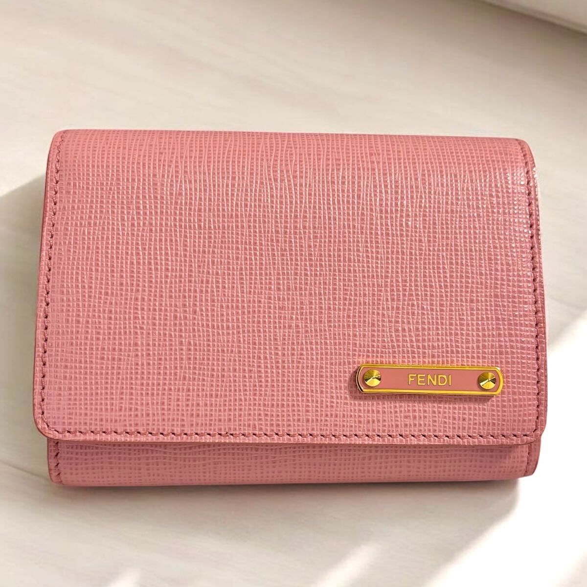 o73　Fendi　フェンディ　名刺入れ　カードケース　ピンク