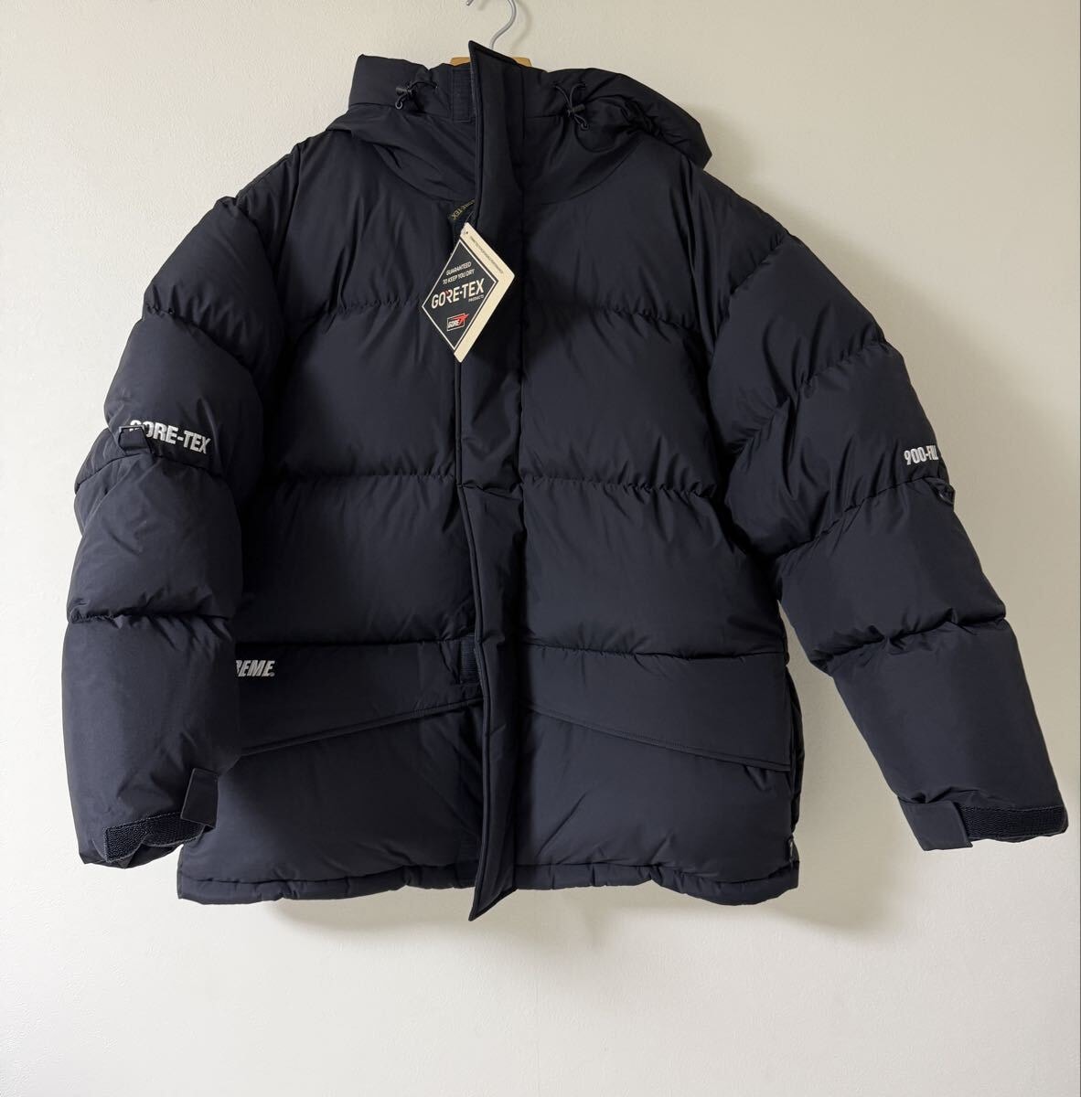 新品・未使用(ワケあり)】新品未使用 24AW シュプリーム ゴアテックス