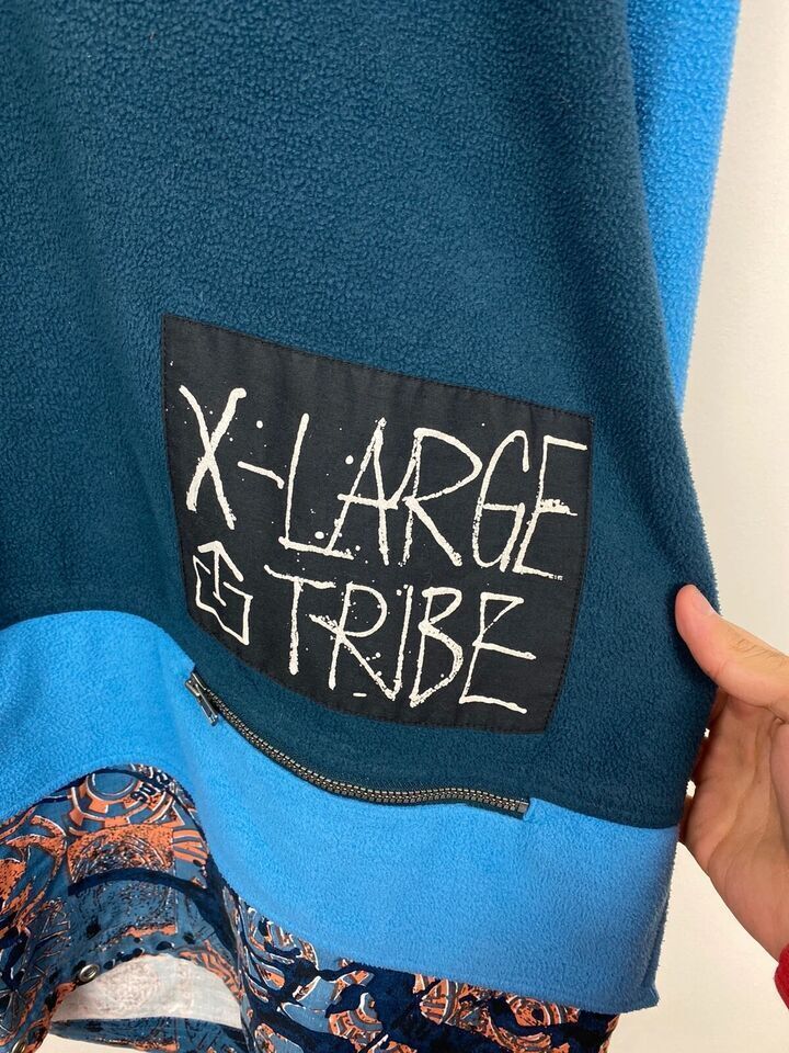 80s Collegiate Pacific アノラックパーカー XL 青　刺繍 80s Collegiate Pacific アノラックパーカー XL 青 刺繍