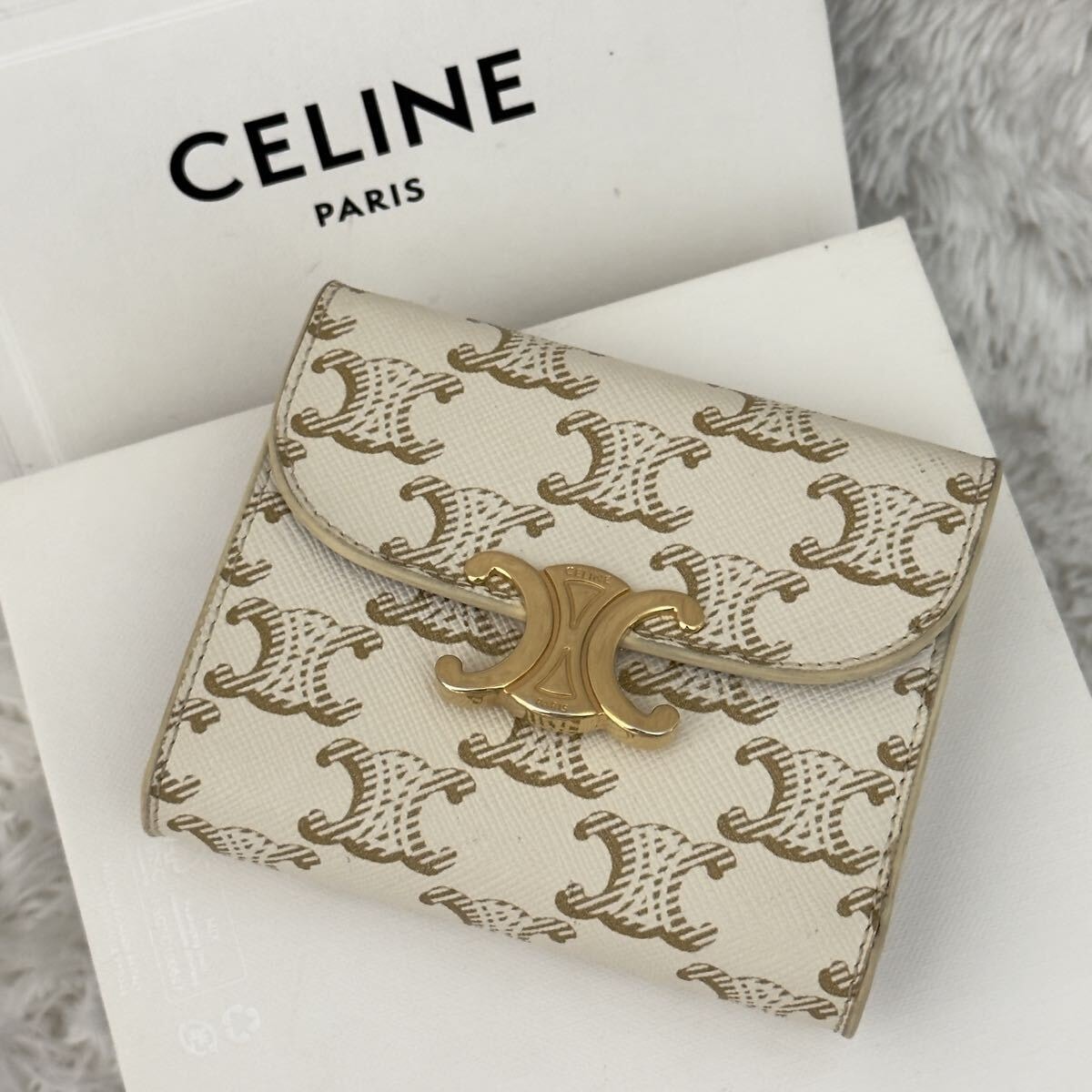 ☆美品☆CELINE セリーヌ トリオンフキャンバス コンパクトウォレット 財布 レザー 三つ折り財布